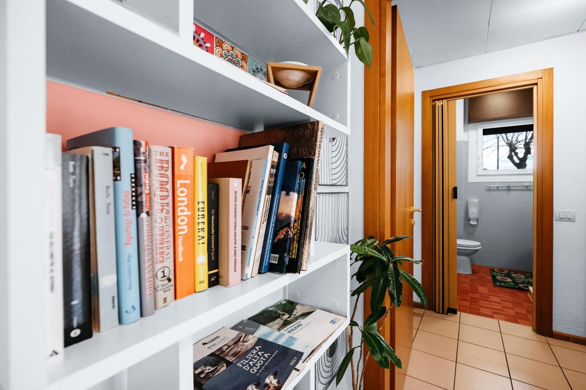 Nest Eco Guesthouse Udine Bagian luar foto