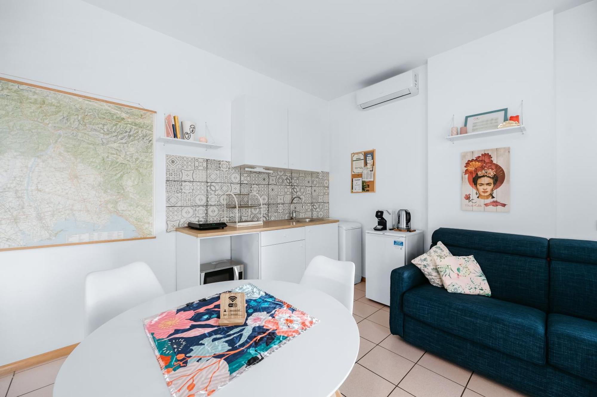 Nest Eco Guesthouse Udine Bagian luar foto